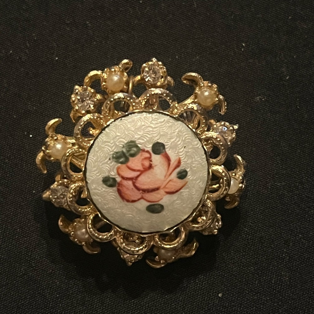 Vintage Coro Guilloche Enamel Gold Tone Brooch
